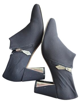 Donald J Pliner Black Booties Silver Heel Accent Size 7.5M